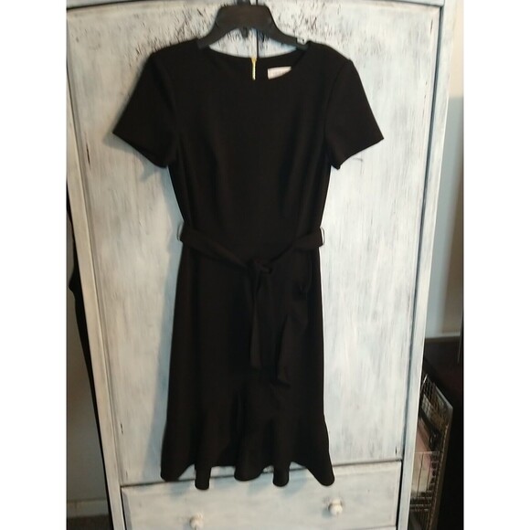 Calvin Klein Pleated Front Belted Short Sleeve Dress Sz 2 Black Classic Officey - Picture 1 of 10